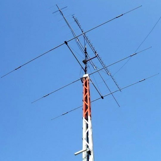 Abt AR - 06 antenna 1