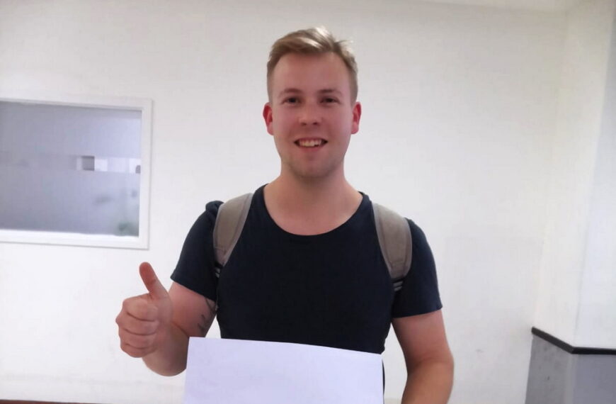 025 2019-19 Tommy 8q7kx